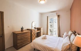 Sliema 3 Bedrooms Apartment